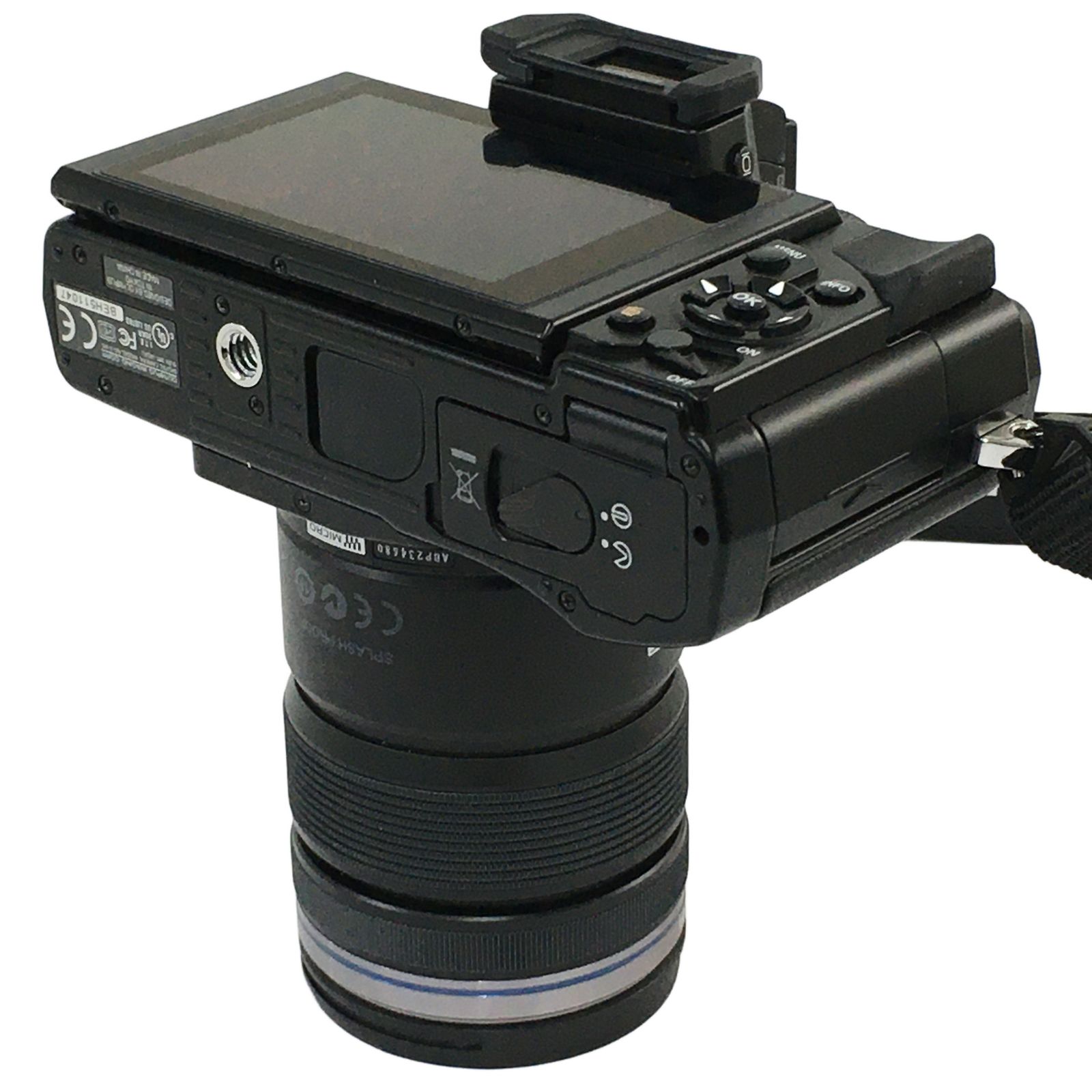 OLYMPUS OM-D ミラーレス一眼　ジャンク品 良好 OLYMPUS OM-D E-M5 ミラーレス一眼 M.ZUIKO DIGITAL ED 12-50mm