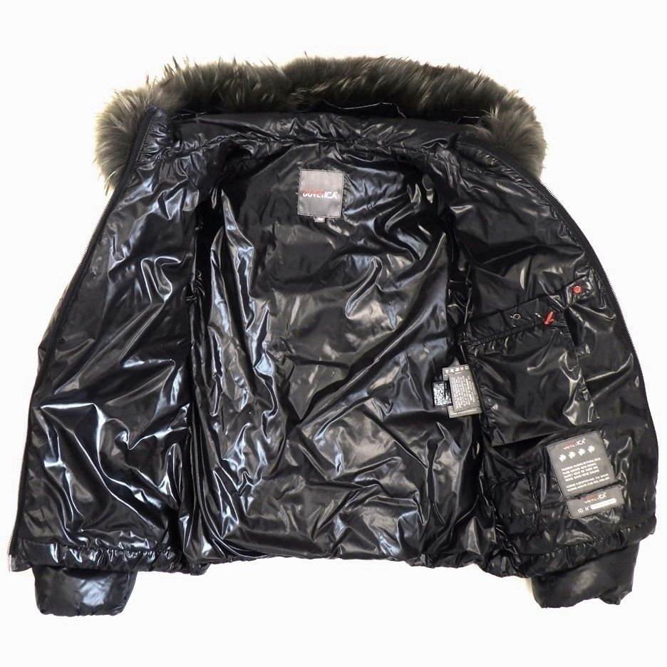 デュベティカ D.030.07/1035.R-MFG アダラ ダウンジャケット 表記