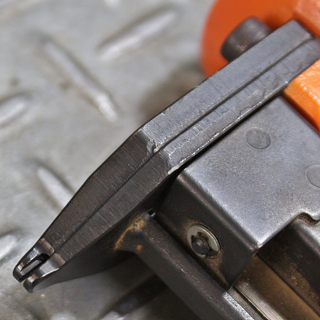 新潟発 マックス エアネイラ TA-20A/P20FC ステープル施工 内装 DIY