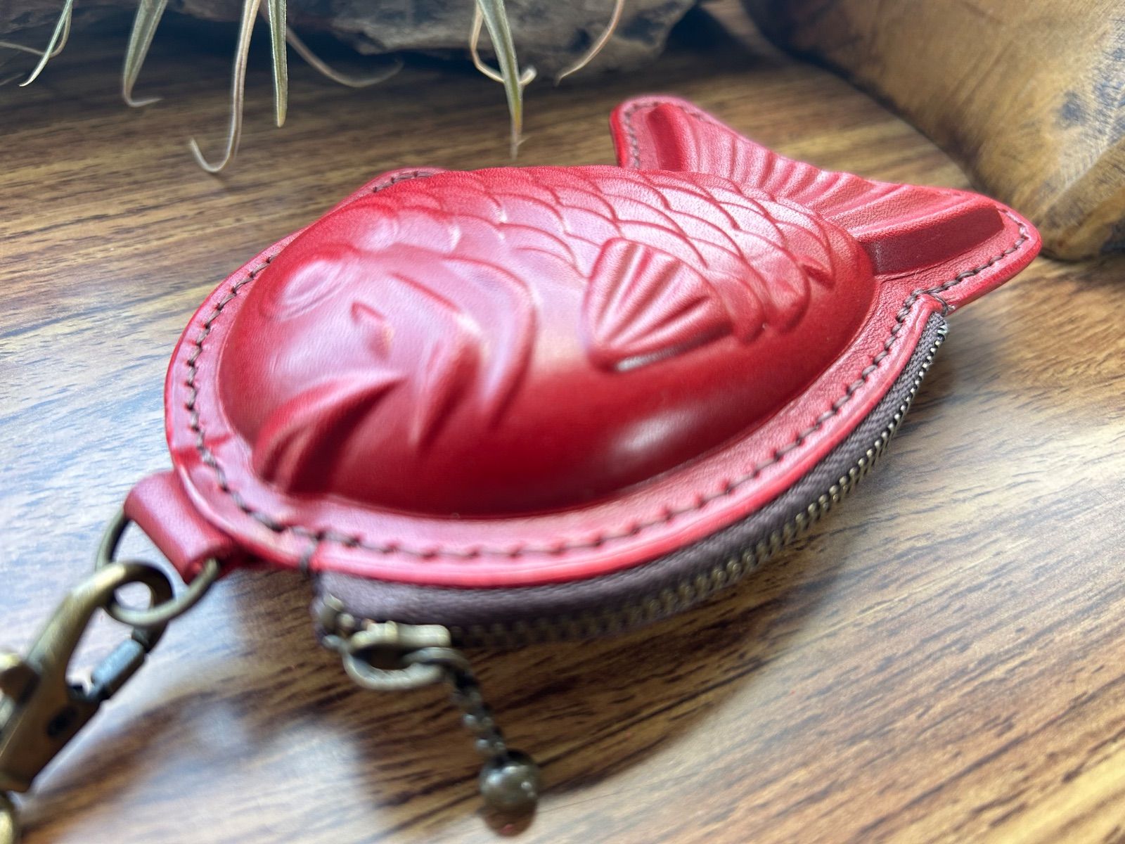 手作り本革】たい焼き型ミニポーチ〈選べる3個セット〉｜遊び心ある