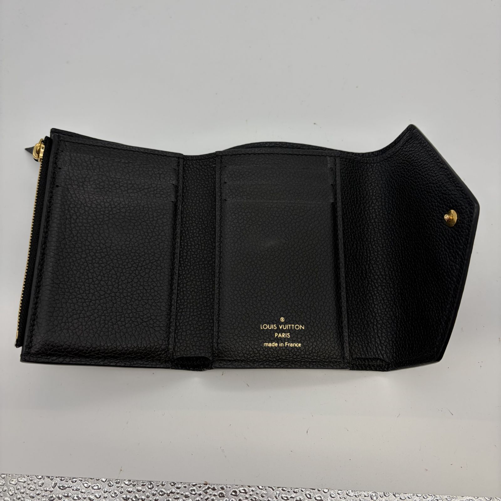 LOUIS VUITTON モノグラム 財布 ポルトフォイユ ヴィクトリーヌ 黒 116