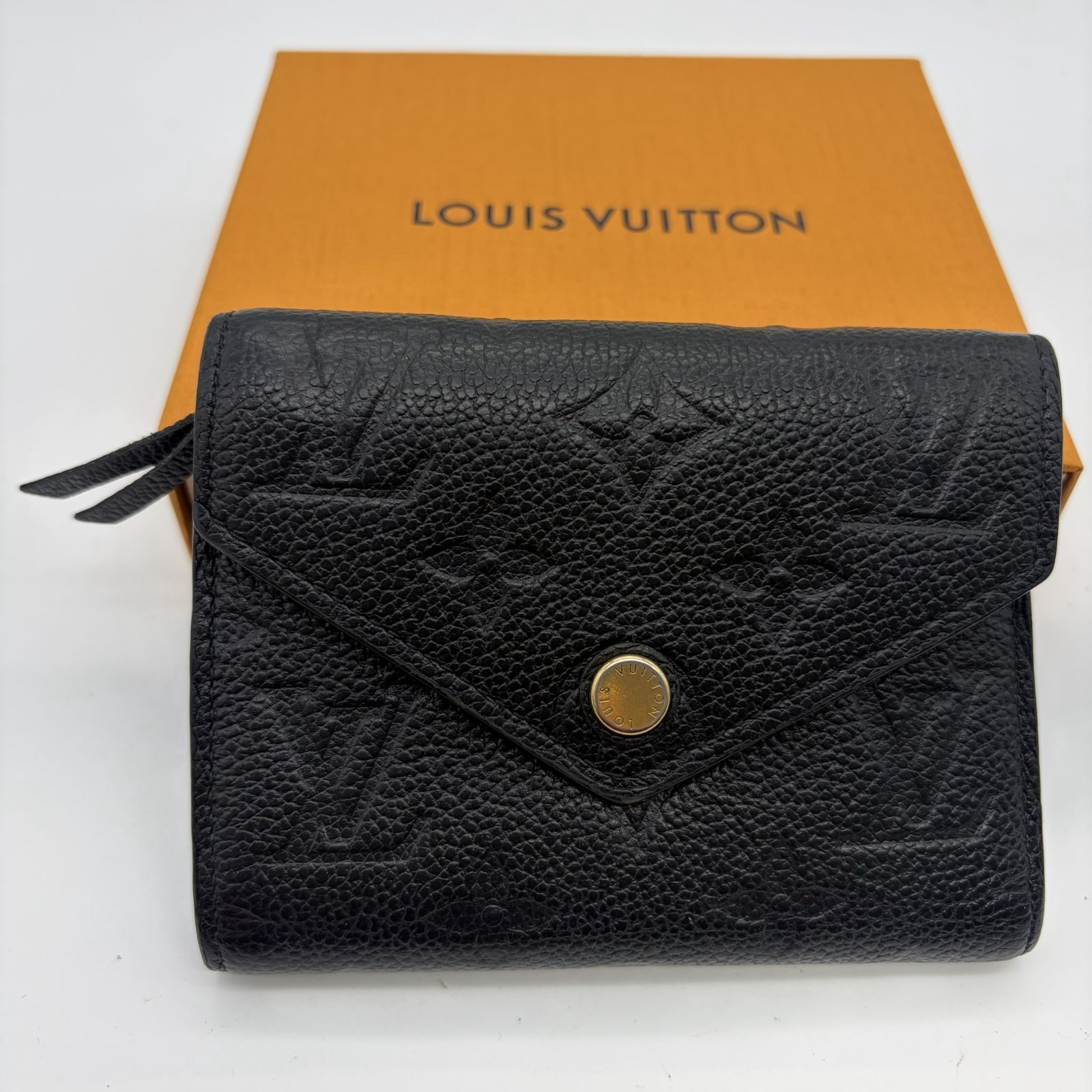LOUIS VUITTON モノグラム 財布 ポルトフォイユ ヴィクトリーヌ 黒 116