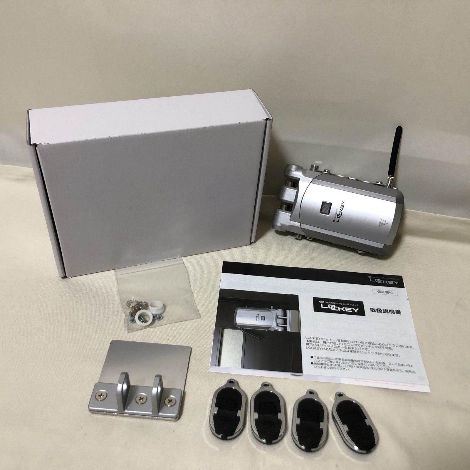 BB9 未使用 LOCKEY 鍵穴のないリモコンドアロック リモコンキー 防犯 