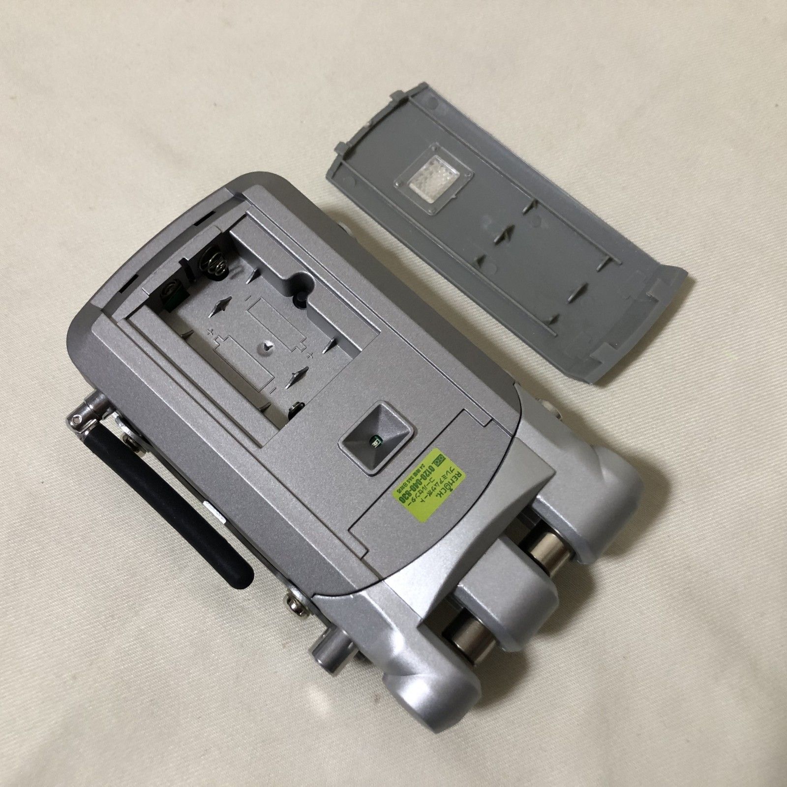 BB9 未使用 LOCKEY 鍵穴のないリモコンドアロック リモコンキー 防犯 