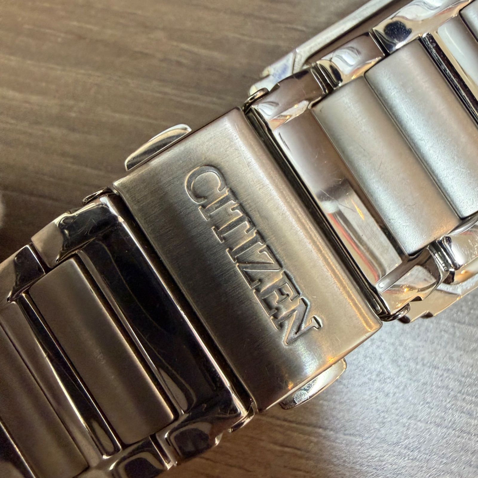 ☆CITIZEN シチズン Eco-Drive エコドライブ E011-S045193 ソーラー 
