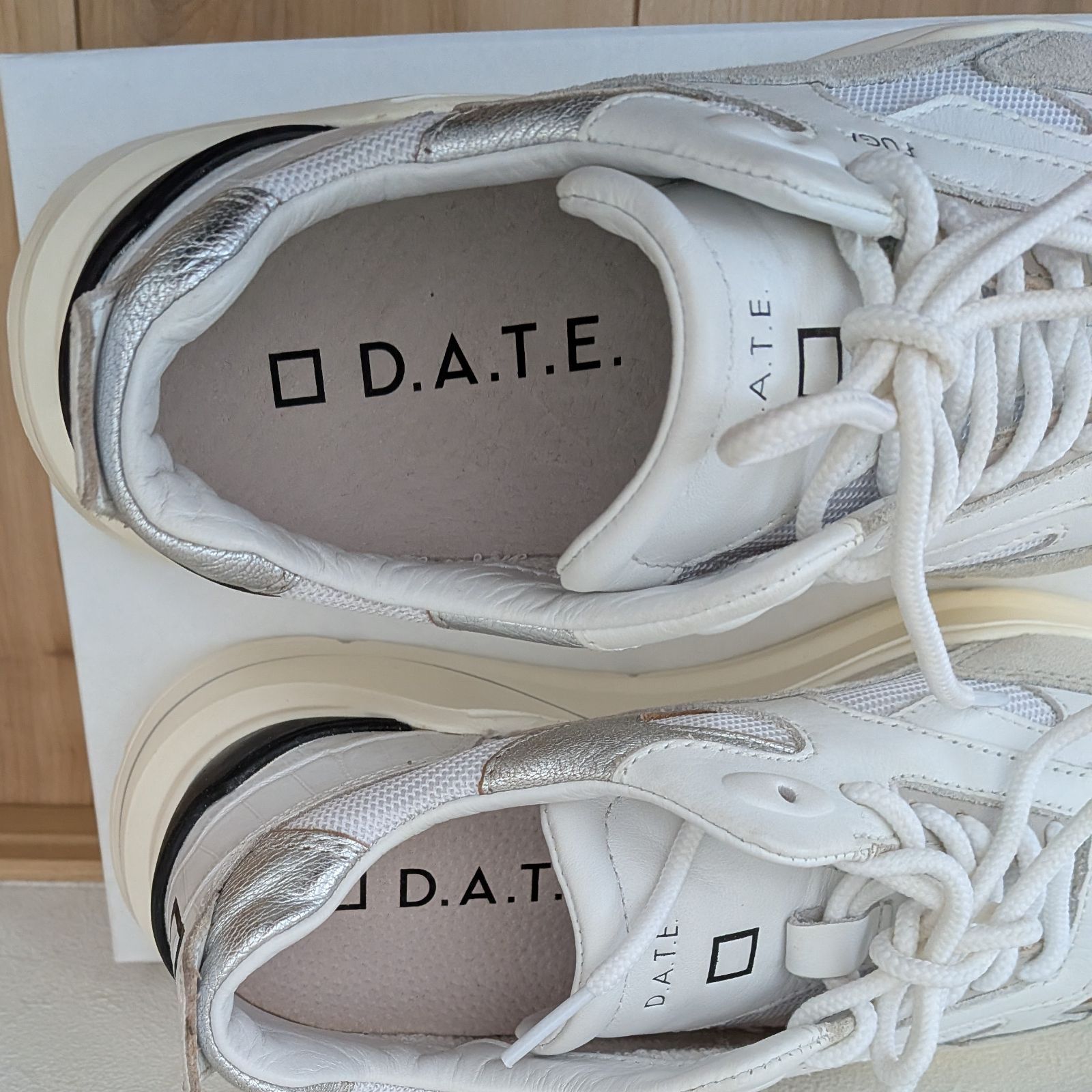 極美品・箱付】D.A.T.E. デイト FUGA フーガ 厚底 ダッドスニーカー 37