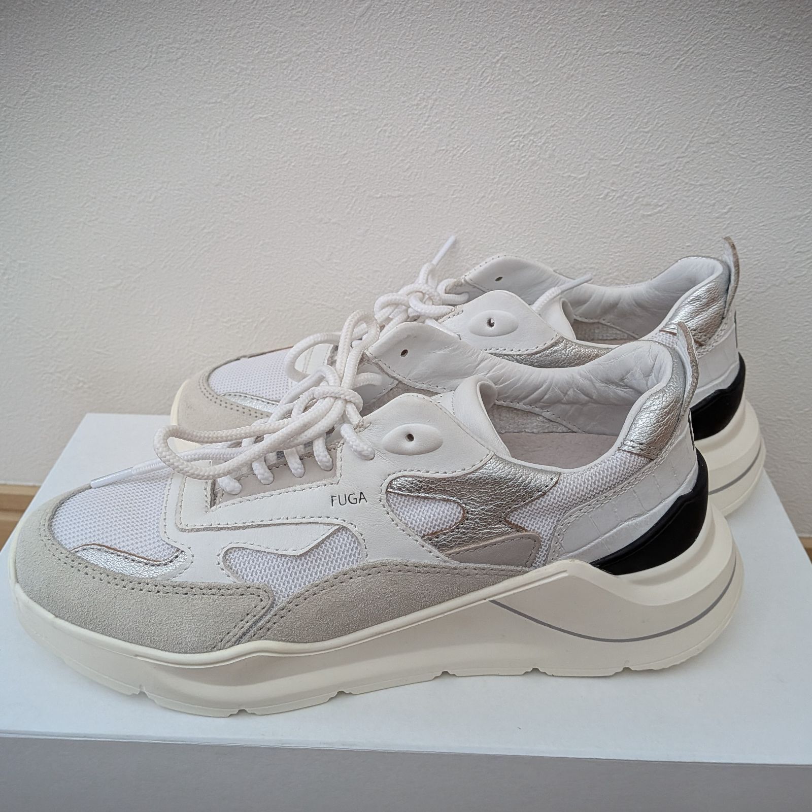 極美品・箱付】D.A.T.E. デイト FUGA フーガ 厚底 ダッドスニーカー 37