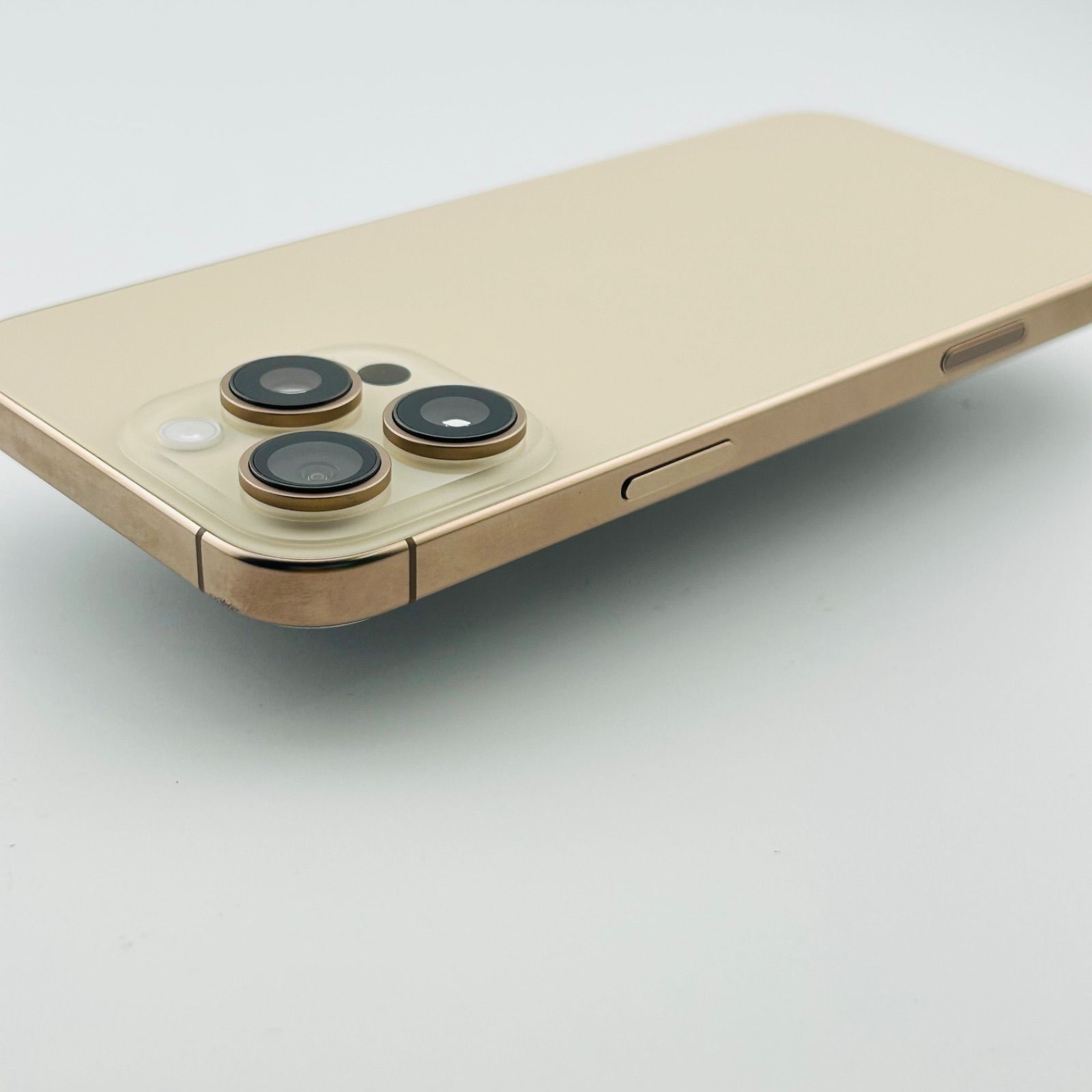 バッテリー良好 iPhone16 Pro Max 256GB デザートチタニウム SIMフリー