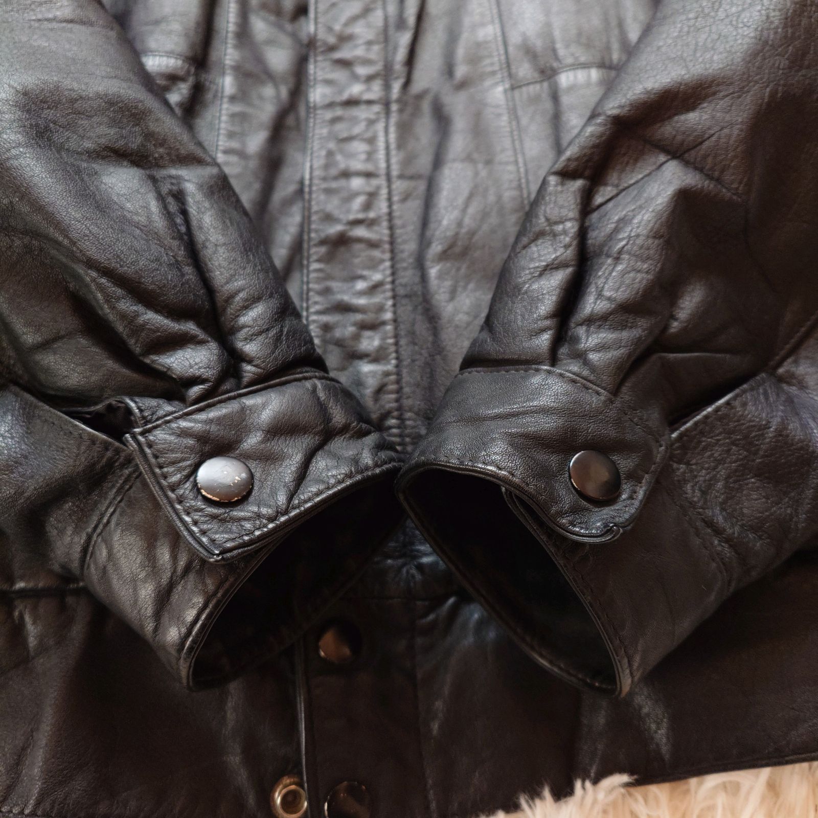 ヴァレンティノ VALENTINO UOMO ヴィンテージ レザージャケット 90s 短 
