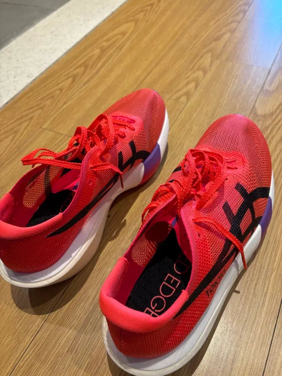 アシックス メタスピード エッジ TOKYO 東京