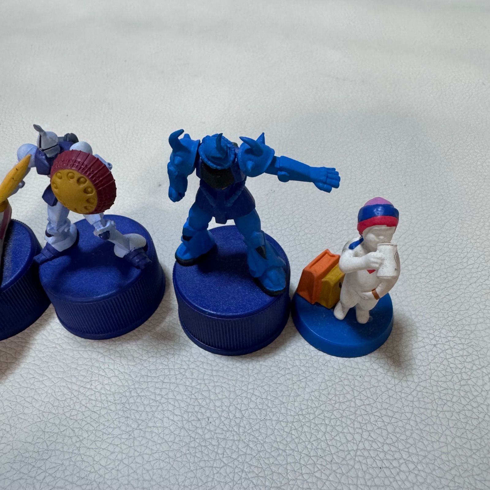 ペプシ アディダス スニーカー ボトルキャップ まとめ売り - メルカリ