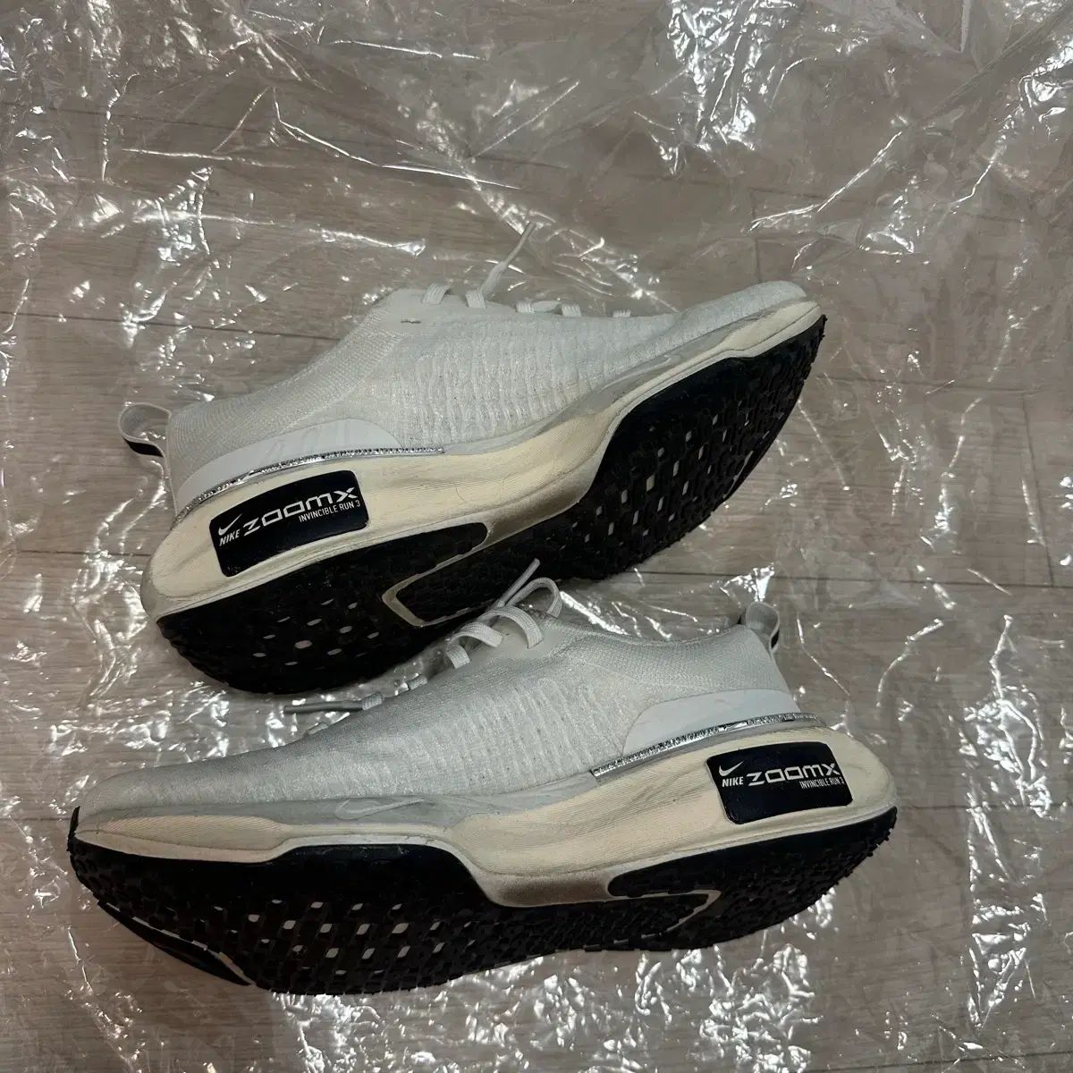 ランニングシューズ W