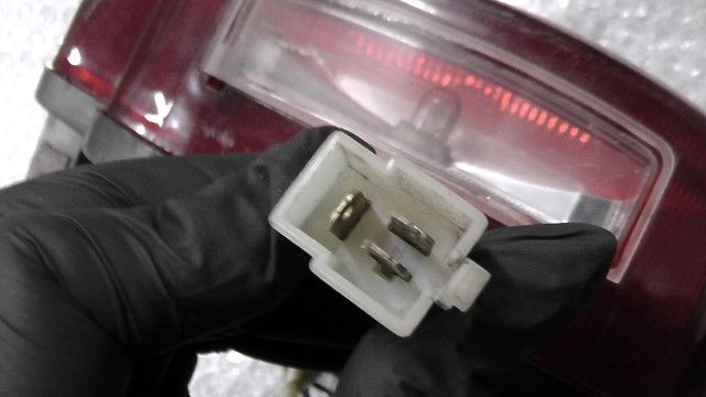 バンディット250 GJ77A-106xxx の テールランプ:#1768960904 - メルカリ