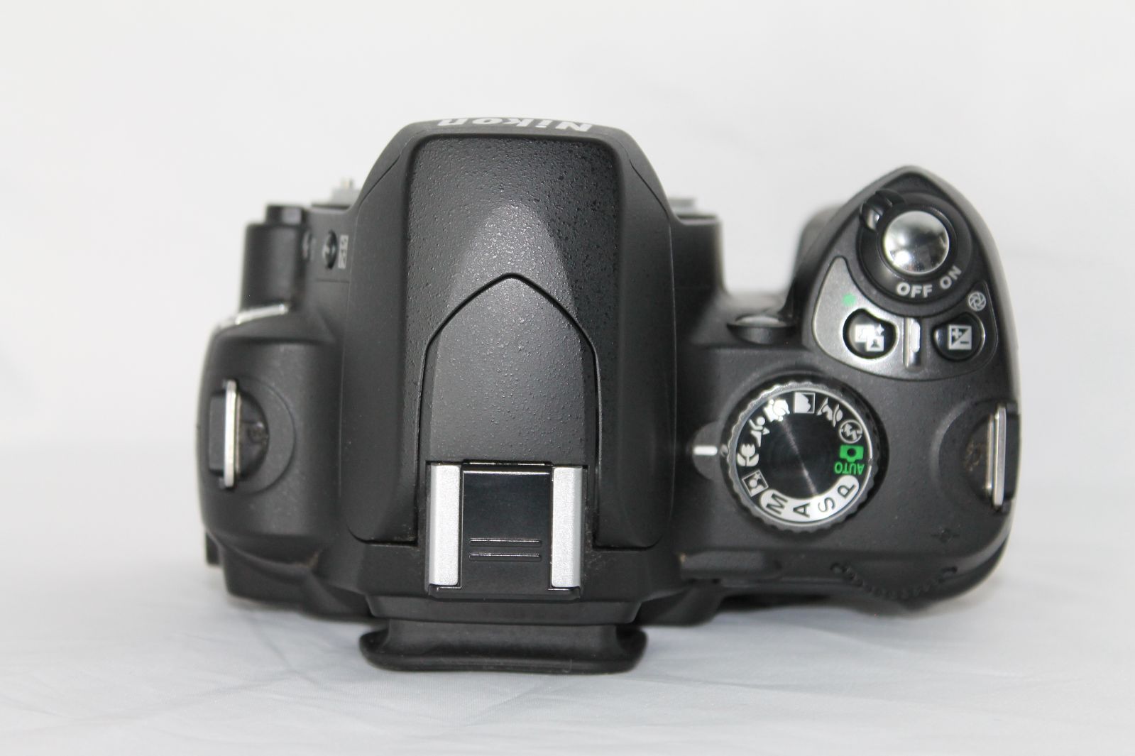 手ぶれ補正✨ Nikon D60 一眼レフ レンズセット 充電器付 デジカメ