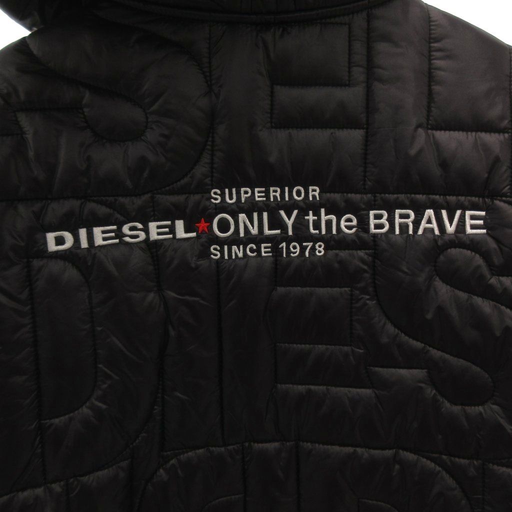 最終価格★新品★DIESEL ディーゼル★フード付き 中綿コート★M（L相当） DIESEL（ディーゼル） 中綿コート メンズ バックプリント 切替 フード