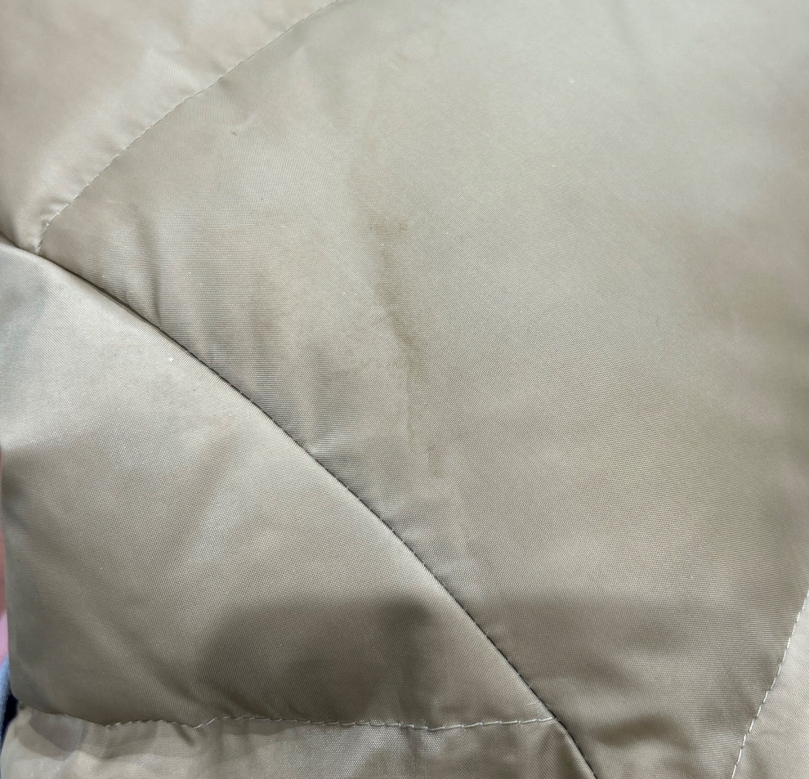 朝生田187 BURBERRY バーバリー キッズ ダウンジャケット サイズ130A 
