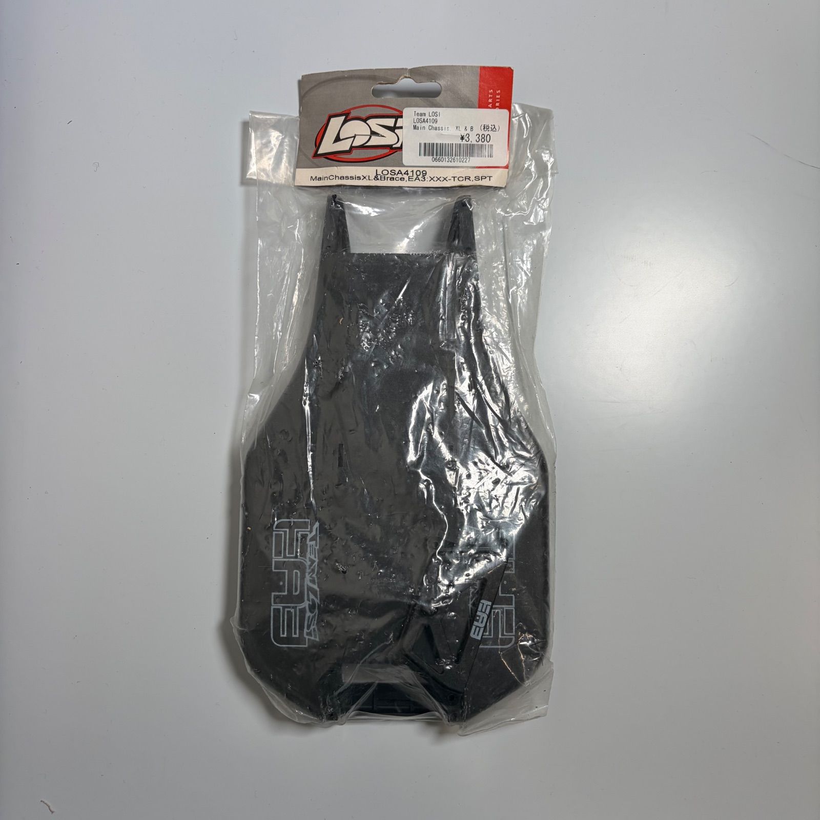 TEAM LOSI XXX-TCR SPT用 メインシャーシ XL ブレース付 LOSA4109 当時