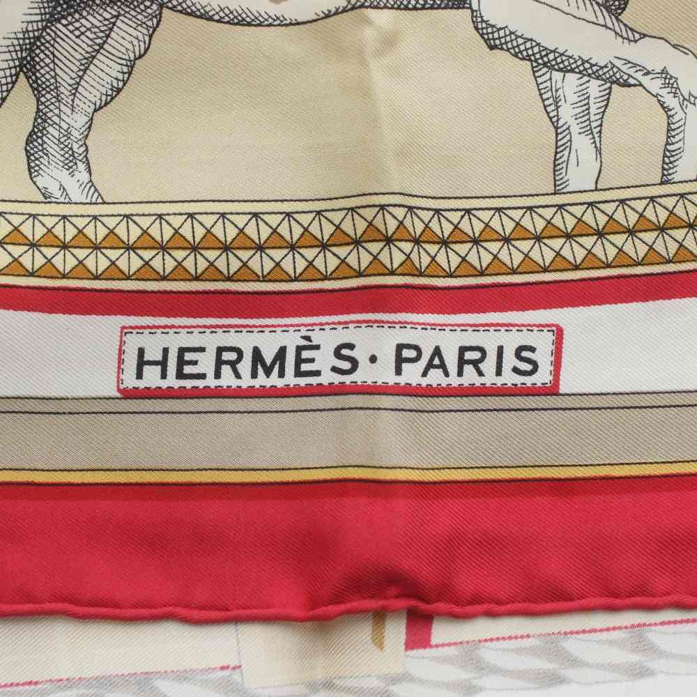 エルメス HERMES カレ90 GRAND APPARAT 盛装の馬 スカーフ 大判 絹