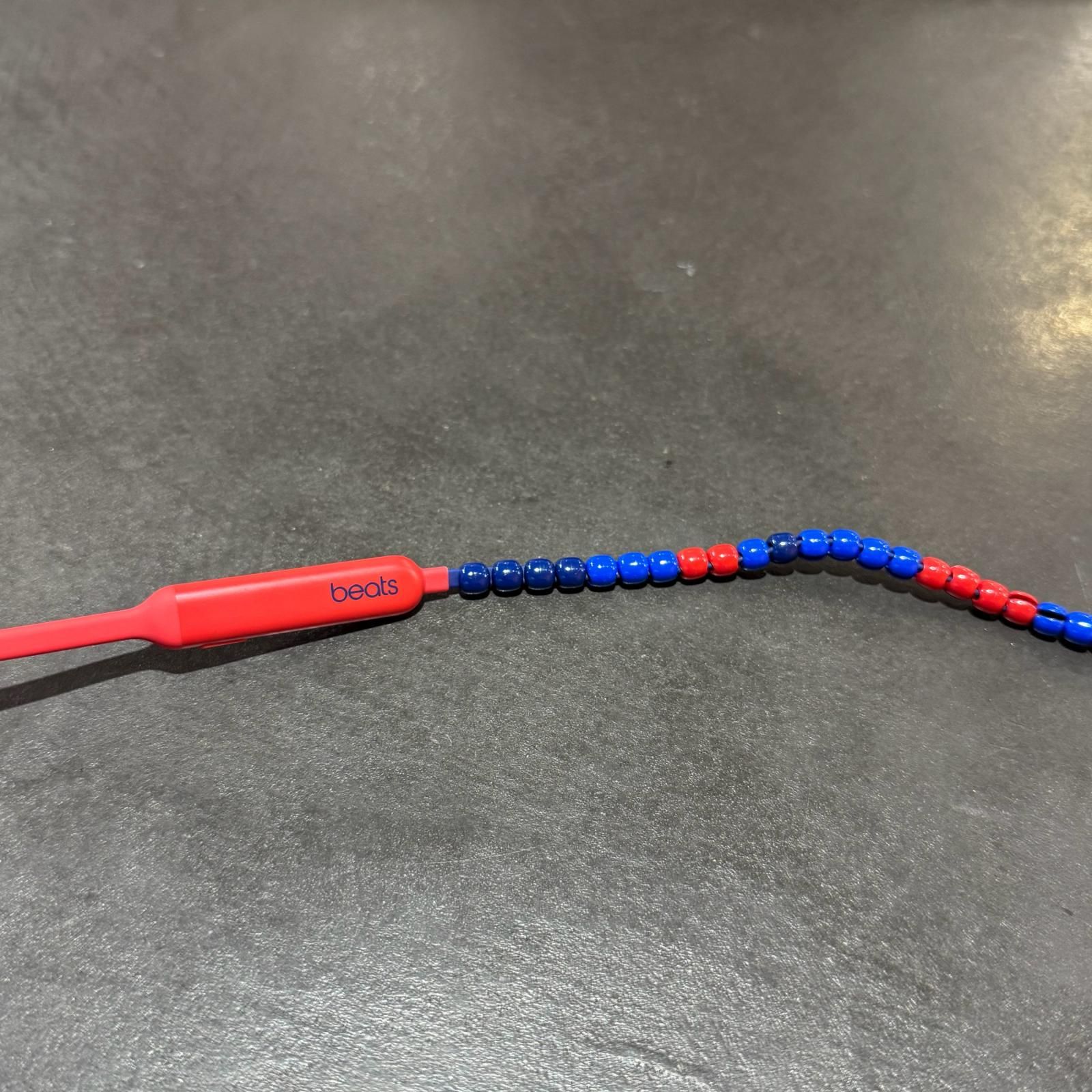 sacai × Beats by Dr. Dre BeatsX Earphones – sacai Special Edition