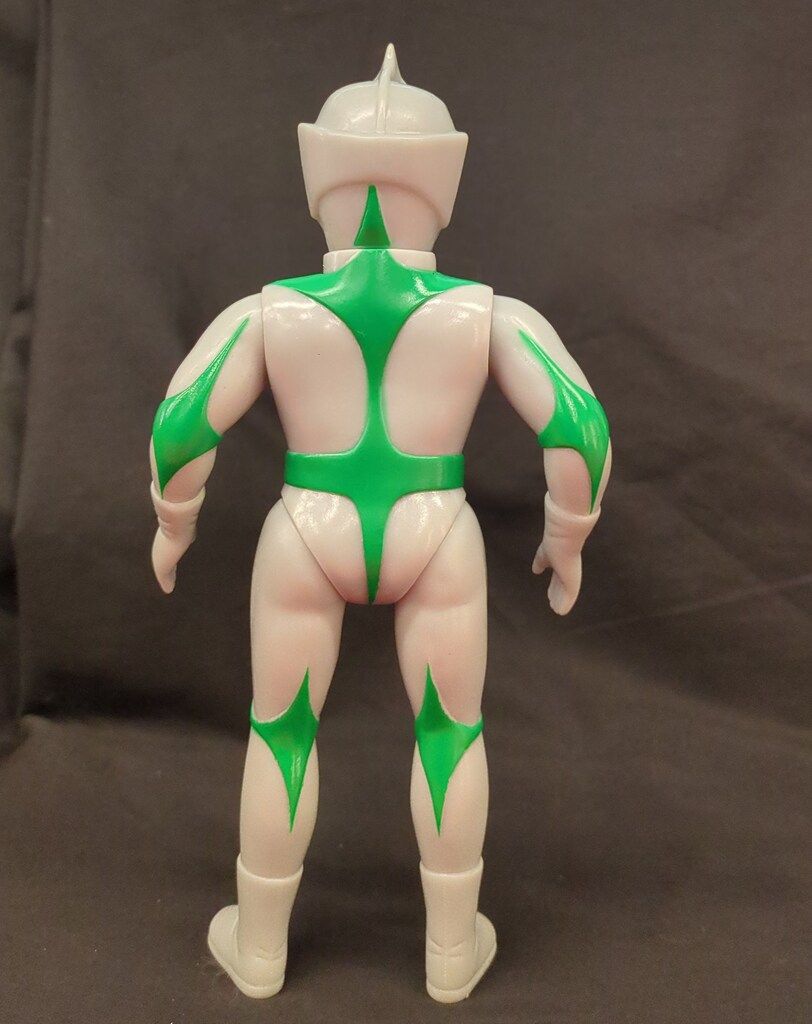 やまなや 復刻ブルマァクミラーマン ミラーマン 灰色成型