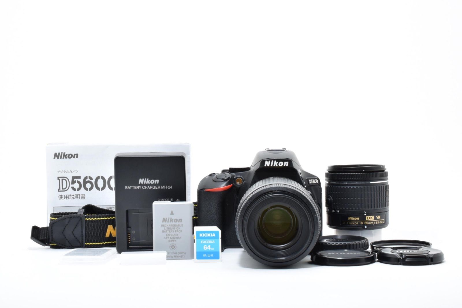 美品】ニコン NIKON D5600 ダブルズームキット デジタル一眼レフカメラ