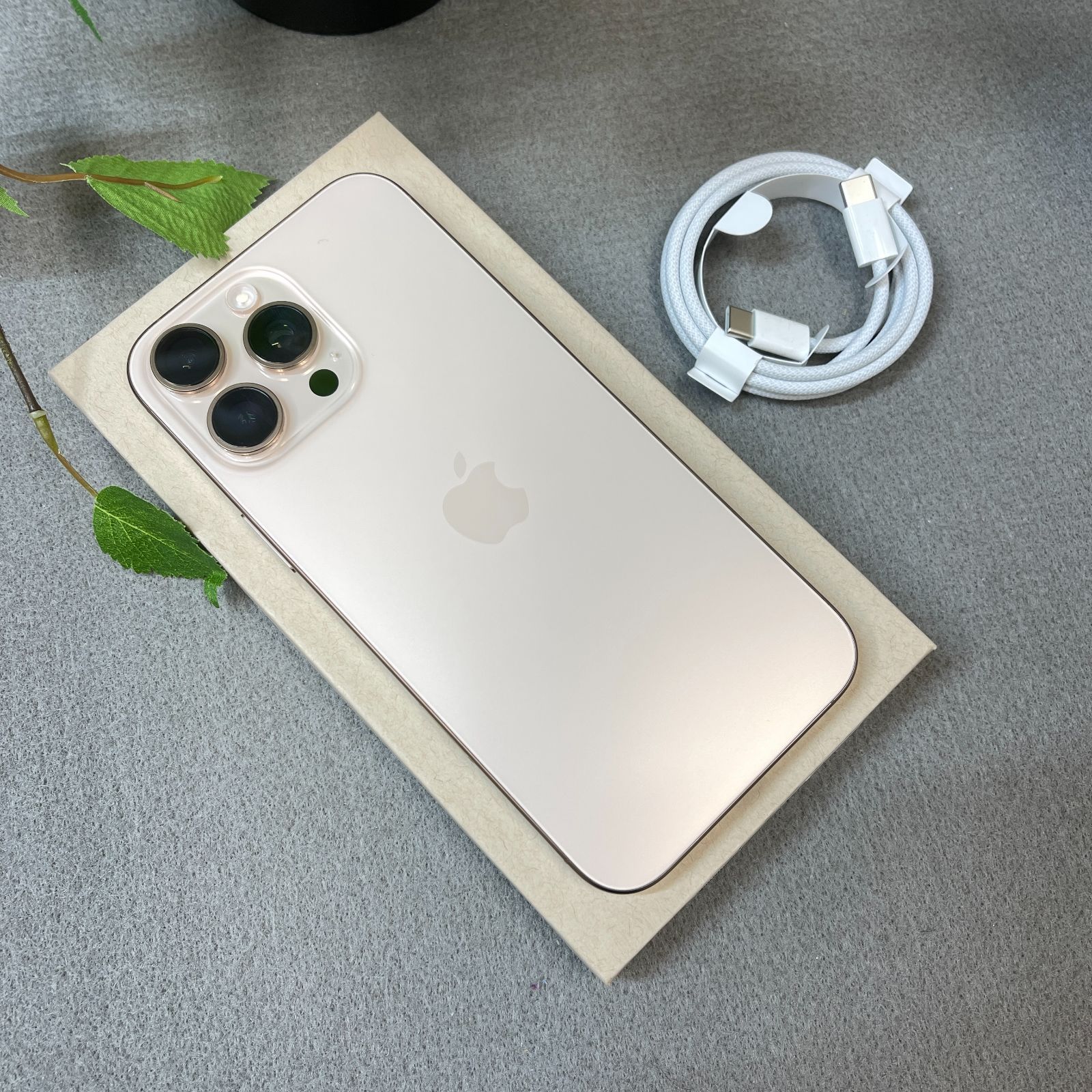 バッテリー 93% iPhone 16ProMax 256GB デザート 国内版 SIMフリー送料