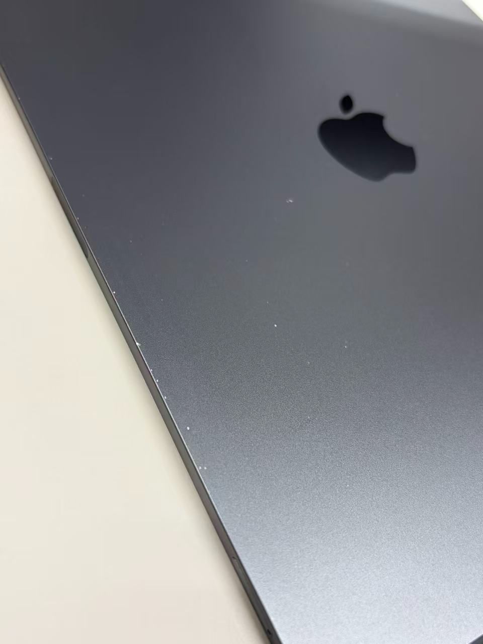 iPadAir5 256GB スペースグレー Apple 10.9-inch iPad Air 5th Generation, 256GB Wi-Fi Model, M1