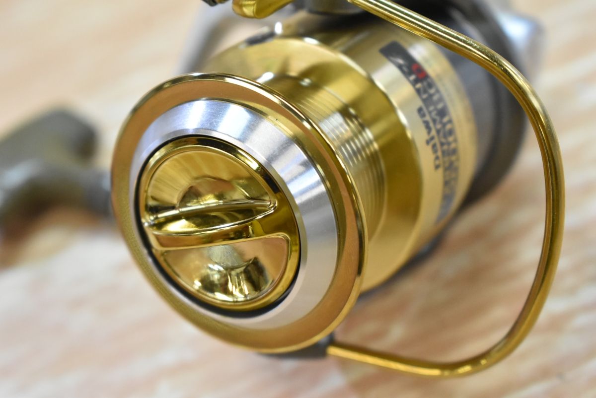 ダイワ トーナメント Z 2500LBCD DAIWA TOURNAMENT スピニングリール