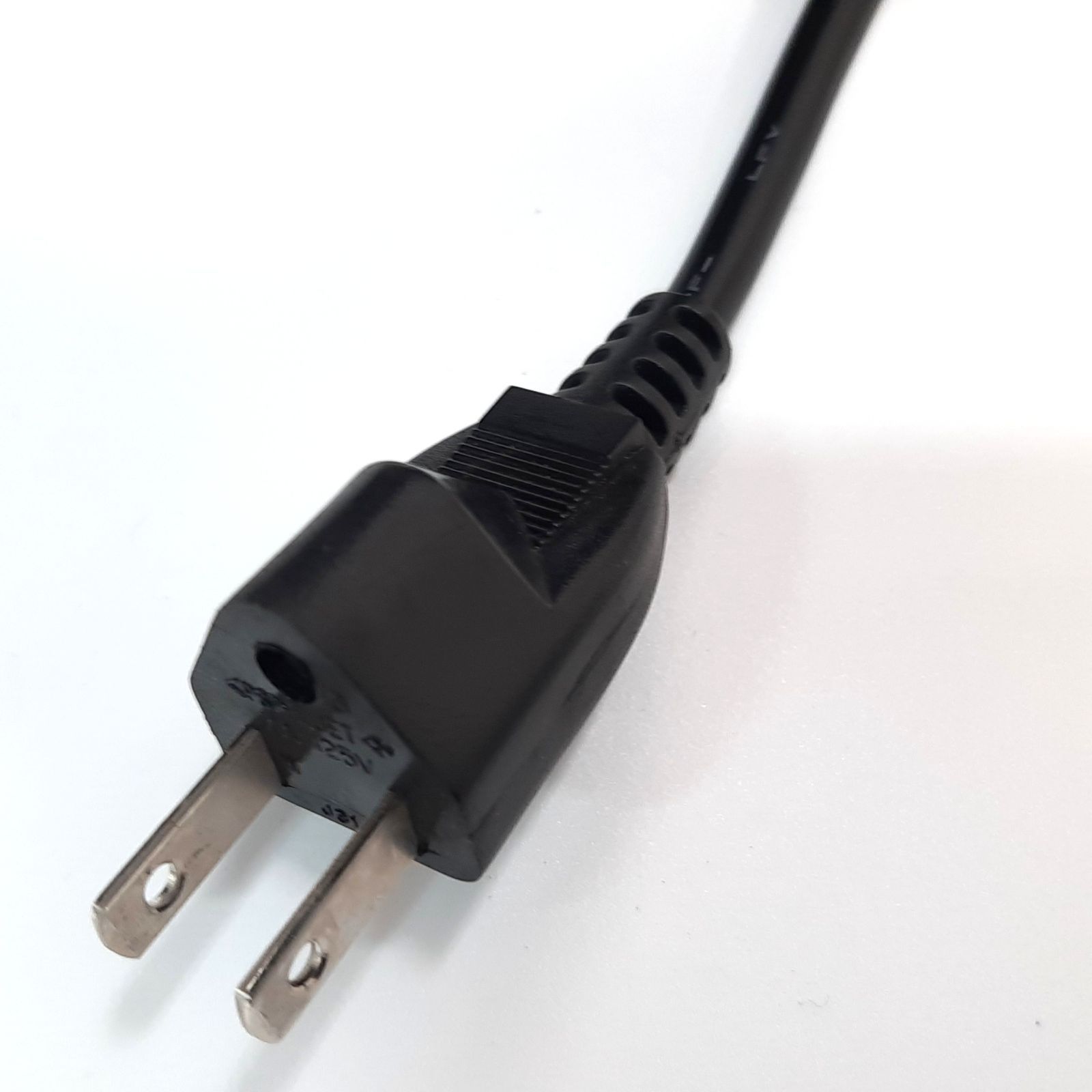 Amcron XLS202 アムクロン パワーアンプ SKBセミハードケース付き