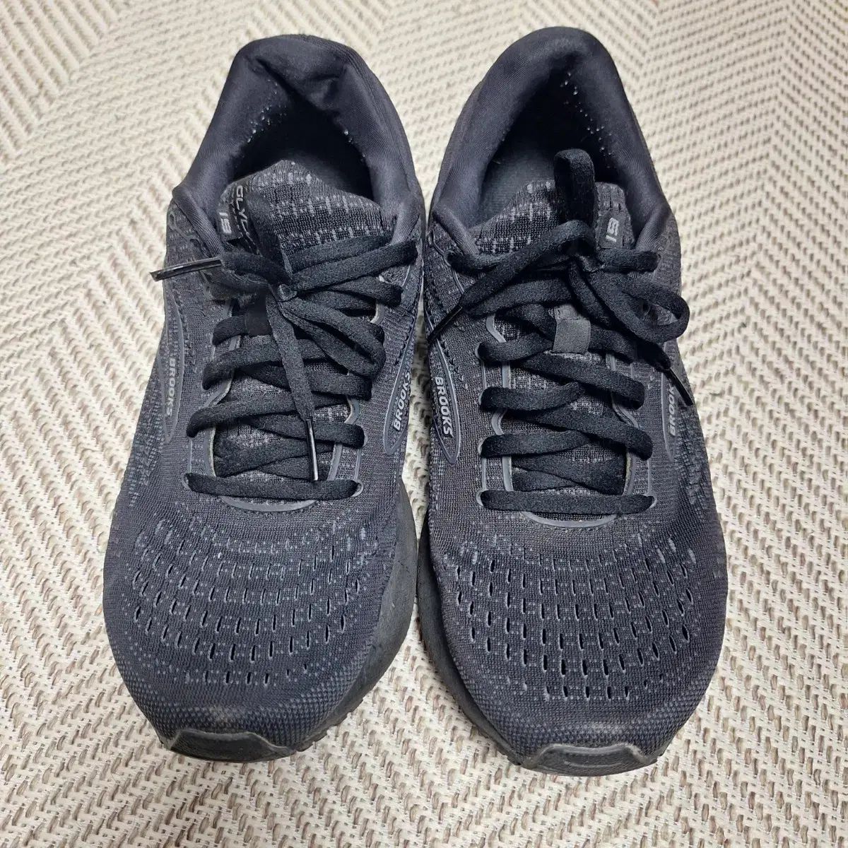 ブルックス グリセリン ブラック ランニングシューズ wide 2 e 265
