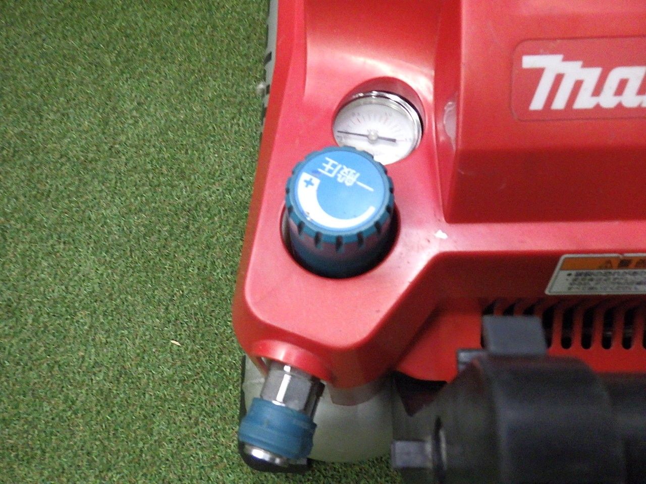 マキタ エアコンプレッサ