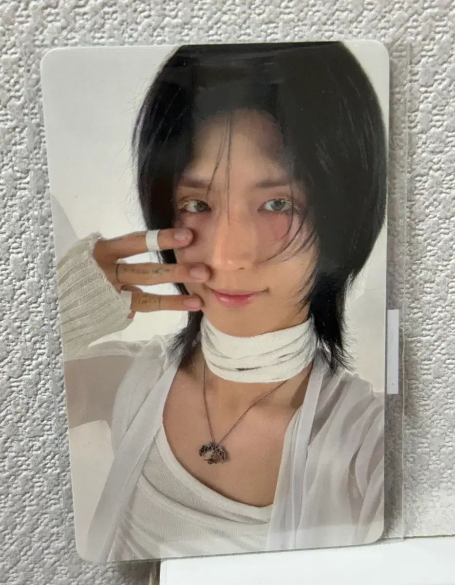 エクディズ オンライン 4万円 トレカ ジュンハン セルカ