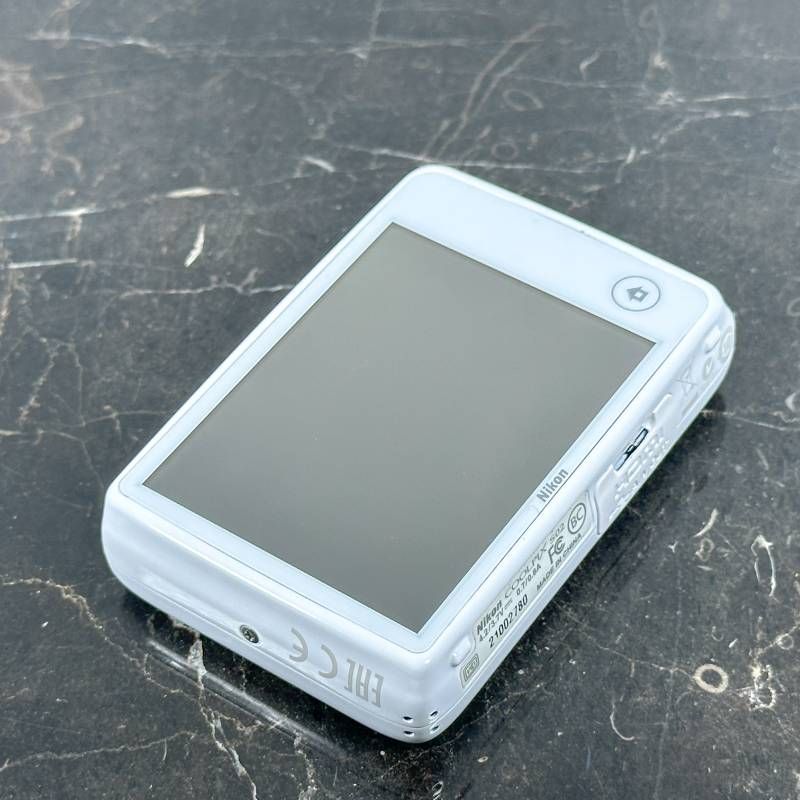 coolpix s02 ホワイト ヨドバシ.com - ニコン NIKON COOLPIX（クールピクス） S02 WH