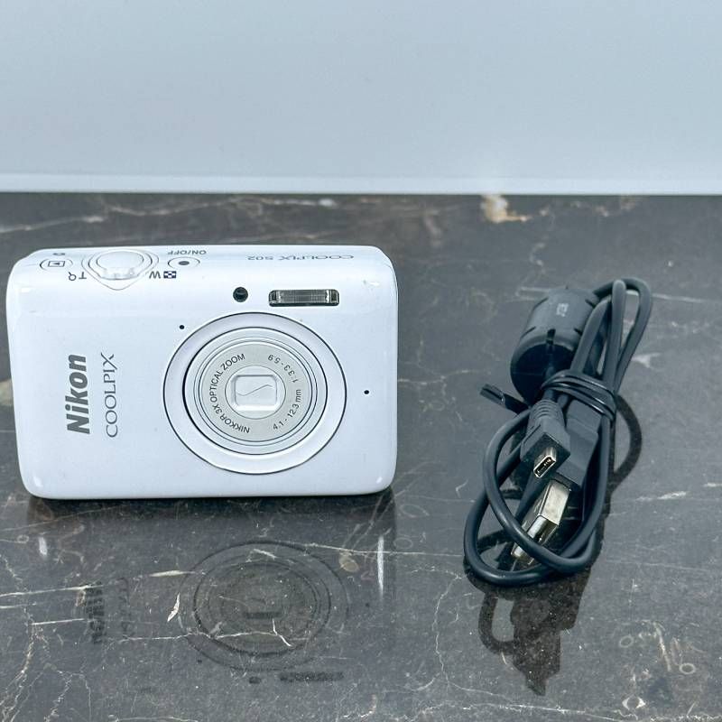 Nikon COOLPIX S02 ホワイト コンパクトデジタルカメラ 1317万画素