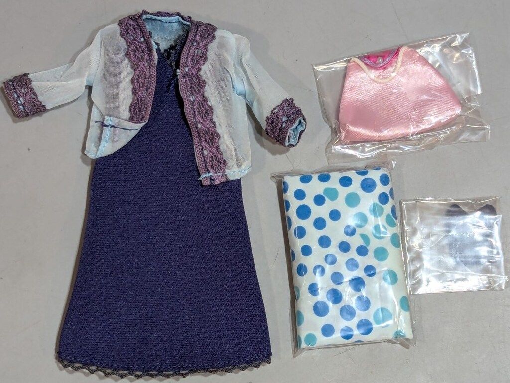 タカラ デフォルト衣装 ネオブライス サンデーズベリーベスト - メルカリ