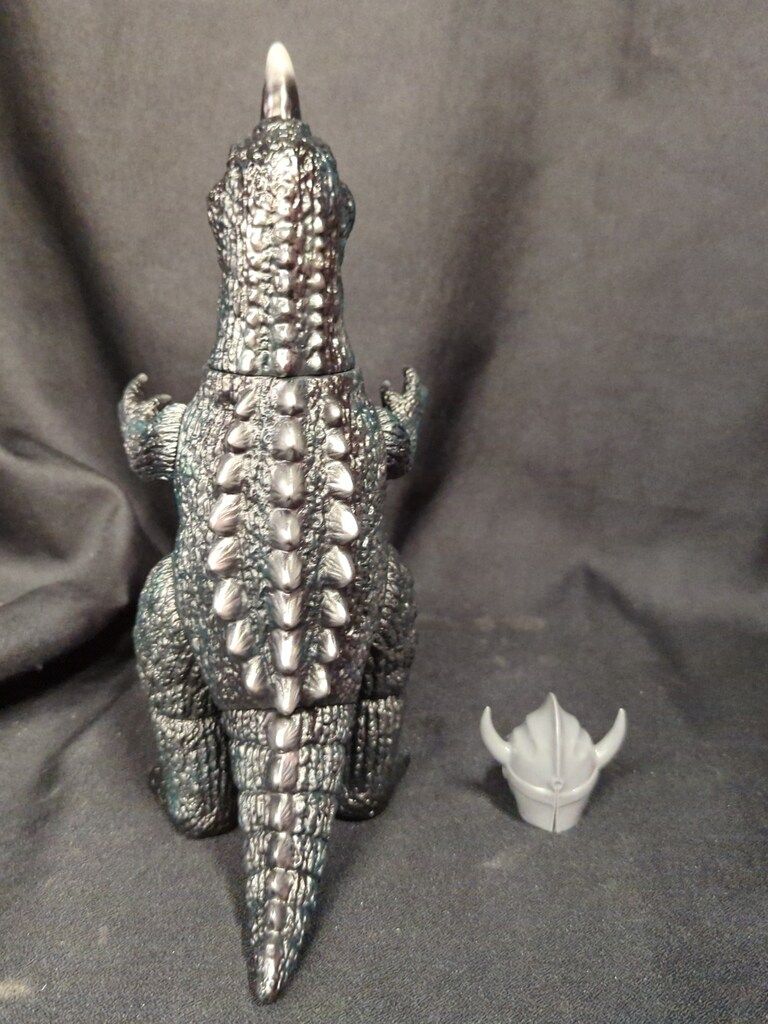 タイガーマァク ザグラ 妄想怪獣シリーズ タイガーマァク 妄想怪獣シリーズ ザグラ (黒成型/銀塗装) - メルカリ
