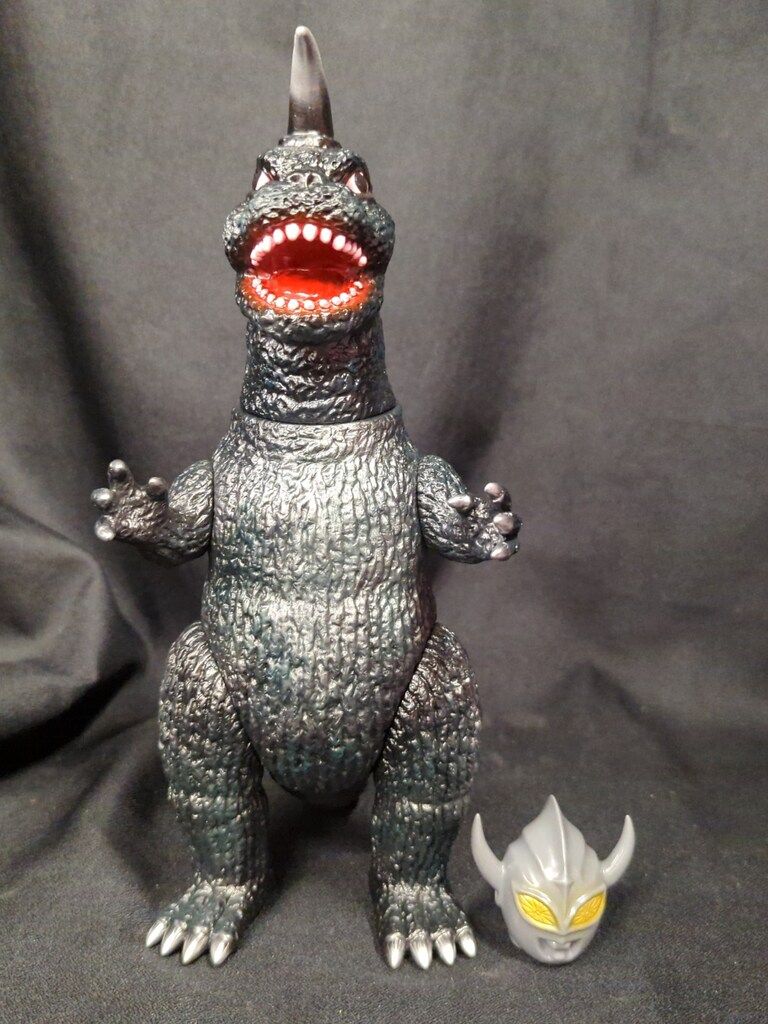 タイガーマァク ザグラ 妄想怪獣シリーズ タイガーマァク 妄想怪獣シリーズ ザグラ (黒成型/銀塗装) - メルカリ