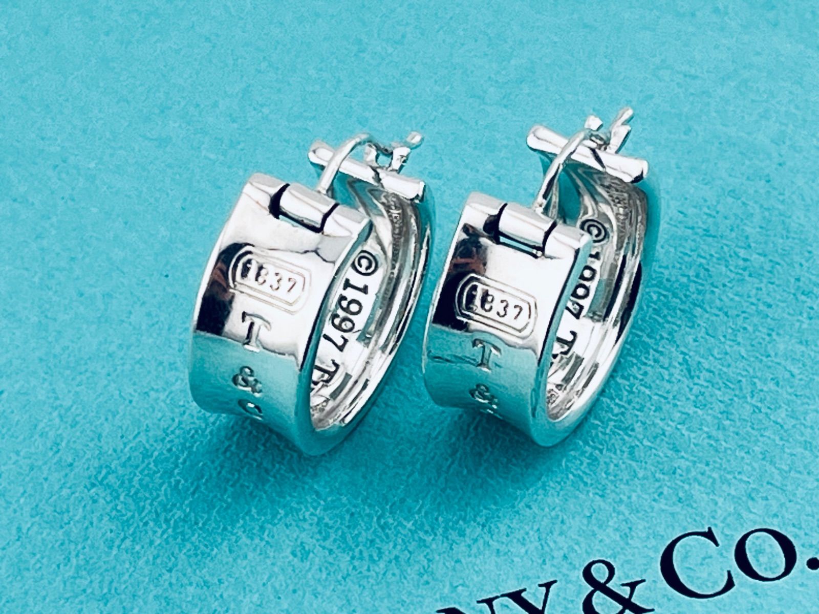 極美品☆ティファニー ピアス 1837 ナロー フープ ワイド シルバー 925 TIFFANY&Co.（ティファニー） 1837 ナロー フープ ピアス シルバー925
