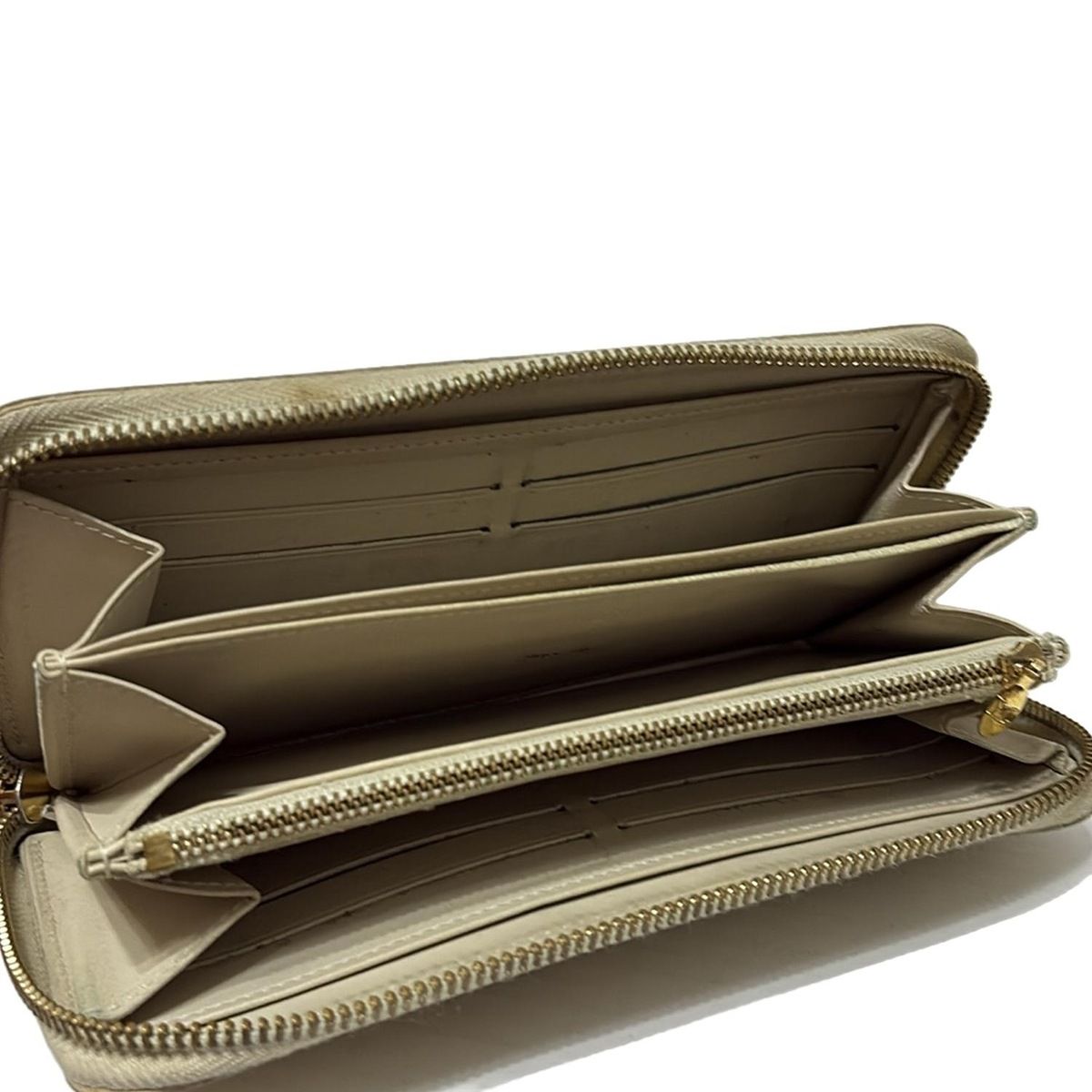 LOUIS VUITTON(ルイヴィトン) 長財布 モノグラムヴェルニ ジッピー