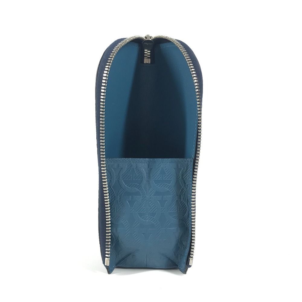 Salvatore Ferragamo サルヴァトーレフェラガモ ペンケース ガンチーニ