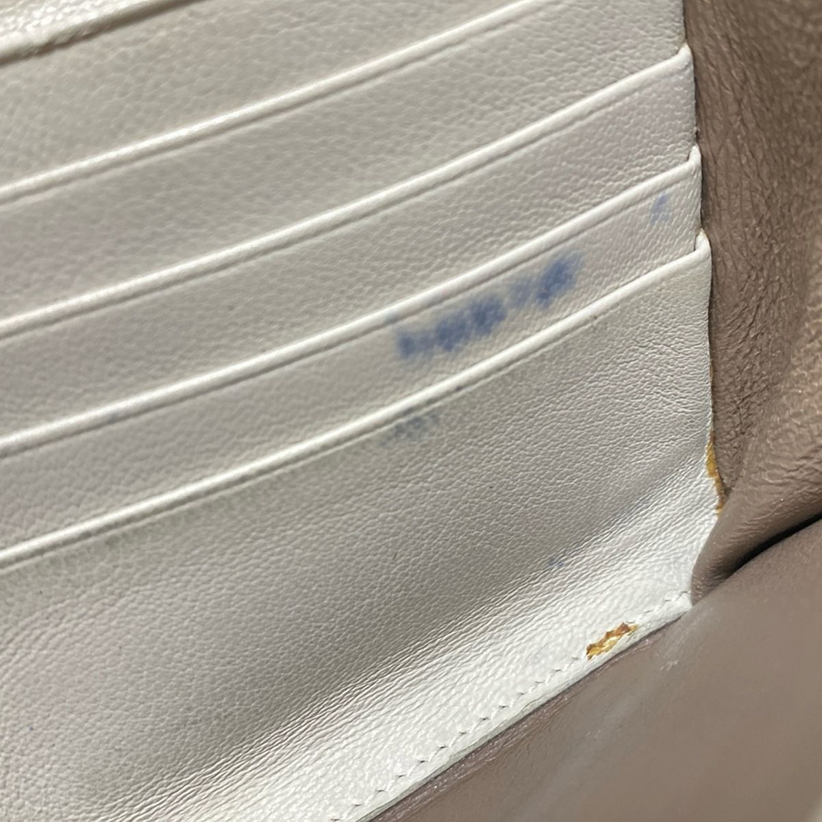 BOTTEGA VENETA 長財布 (アイボリー) 【公式通販】