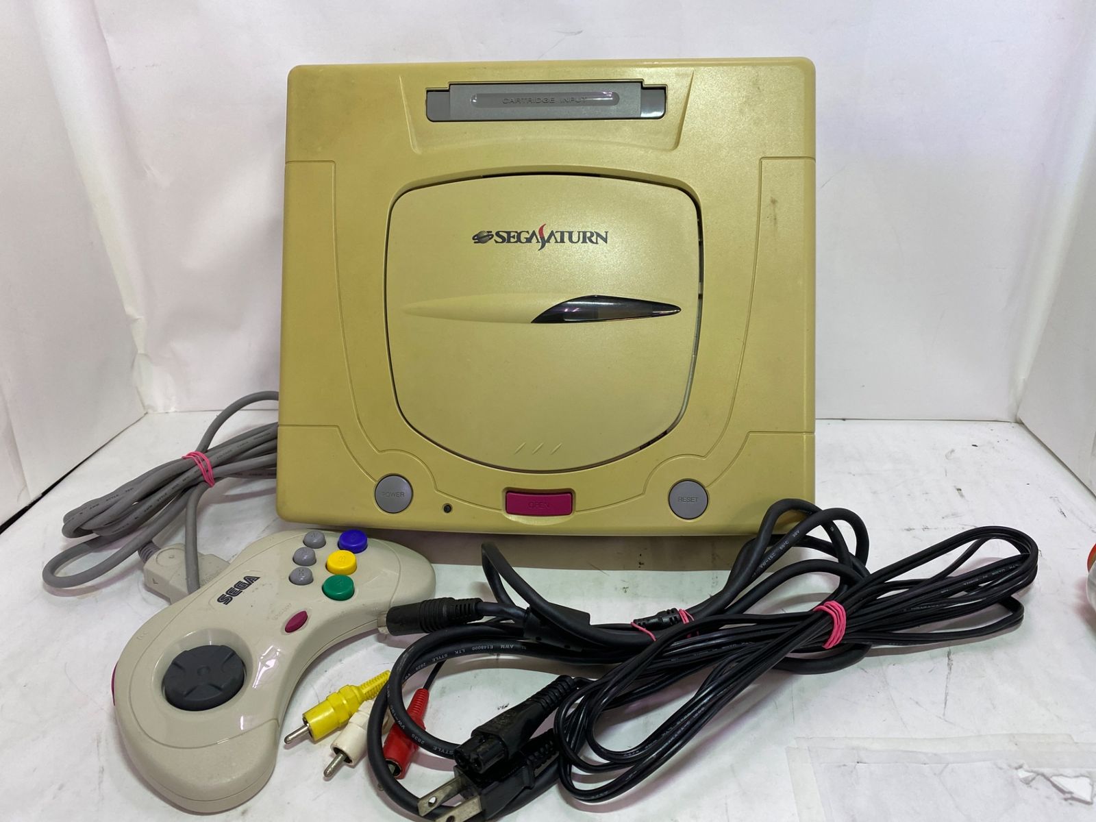 □中古品□ セガ SEGA ゲーム機本体 セガサターン本体 HST-0014 起動