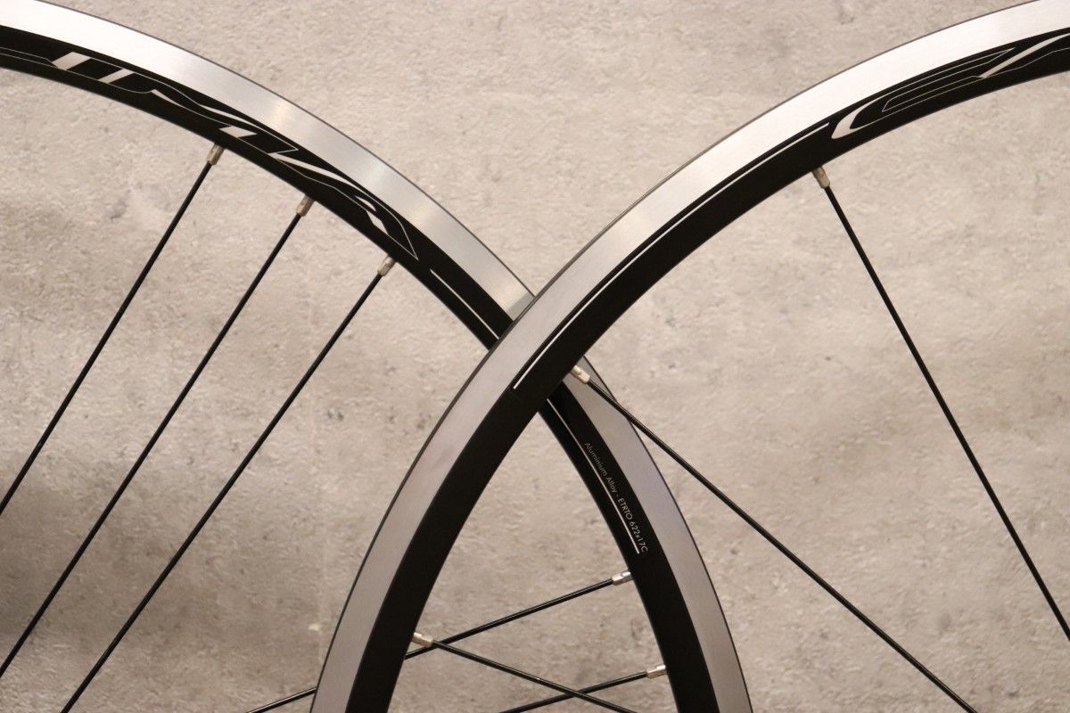 カンパニョーロ CAMPAGNOLO カリマ CALIMA クリンチャー アルミ