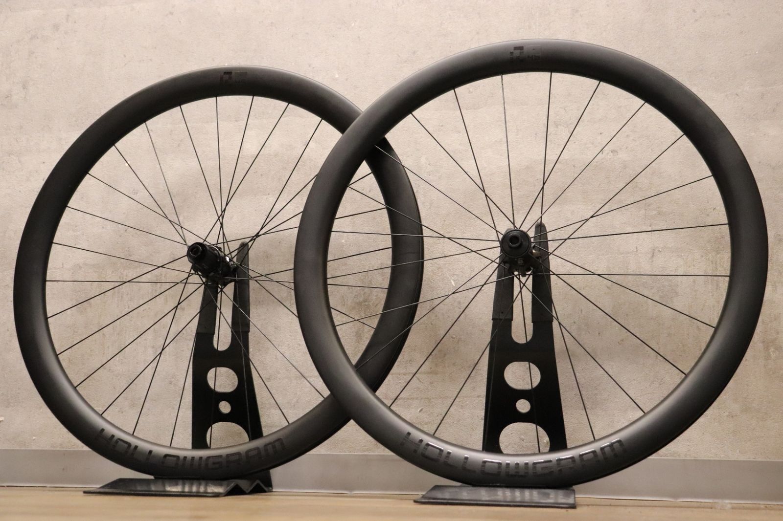 HOLLOWGRAM（ホログラム） R45 カーボンホイールセット キャノンデール Cannondale ホログラム HOLLOWGRAM R45 カーボン