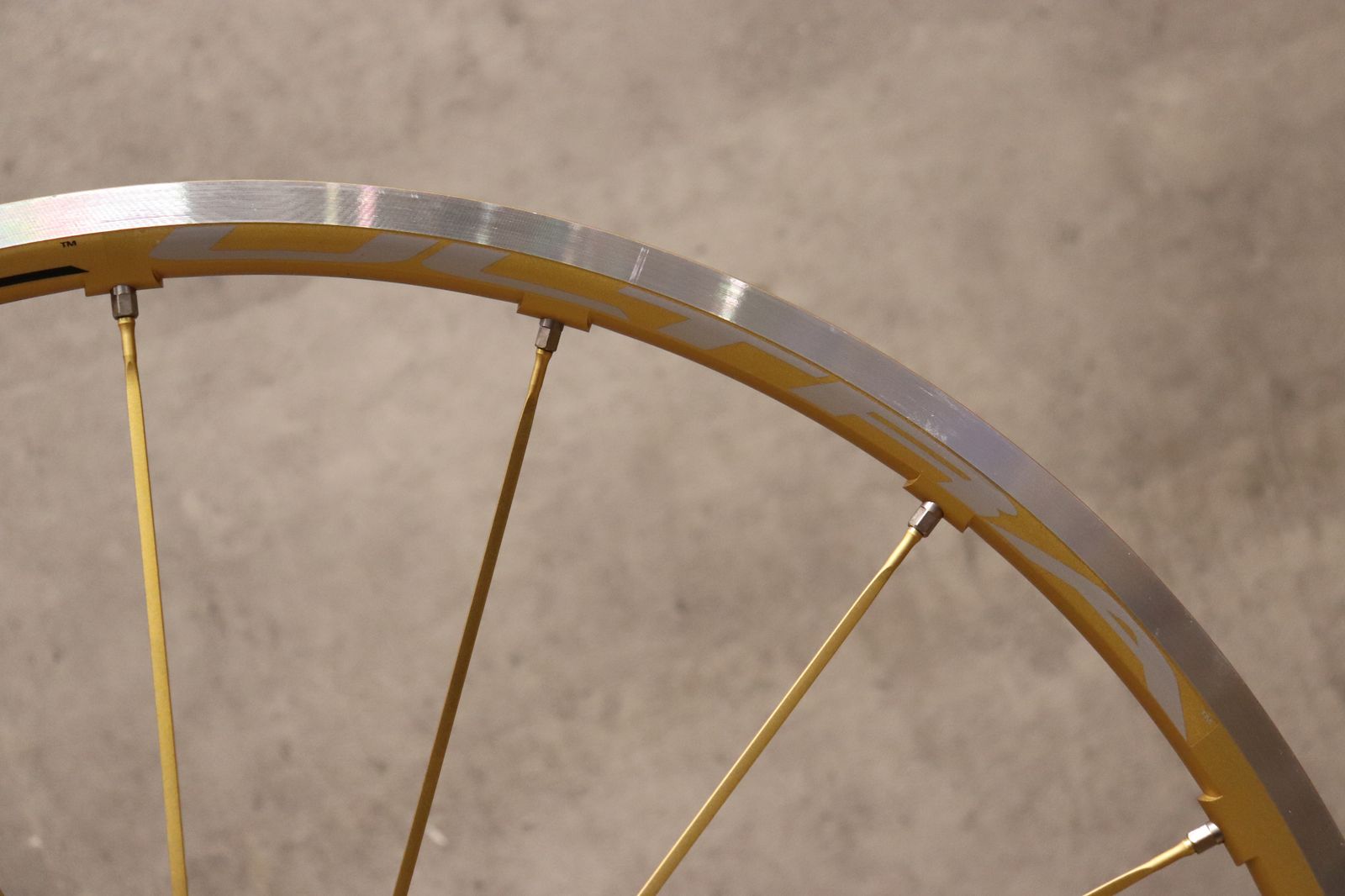 カンパニョーロ CAMPAGNOLO シャマルウルトラ SHAMAL ULTRA GOLD