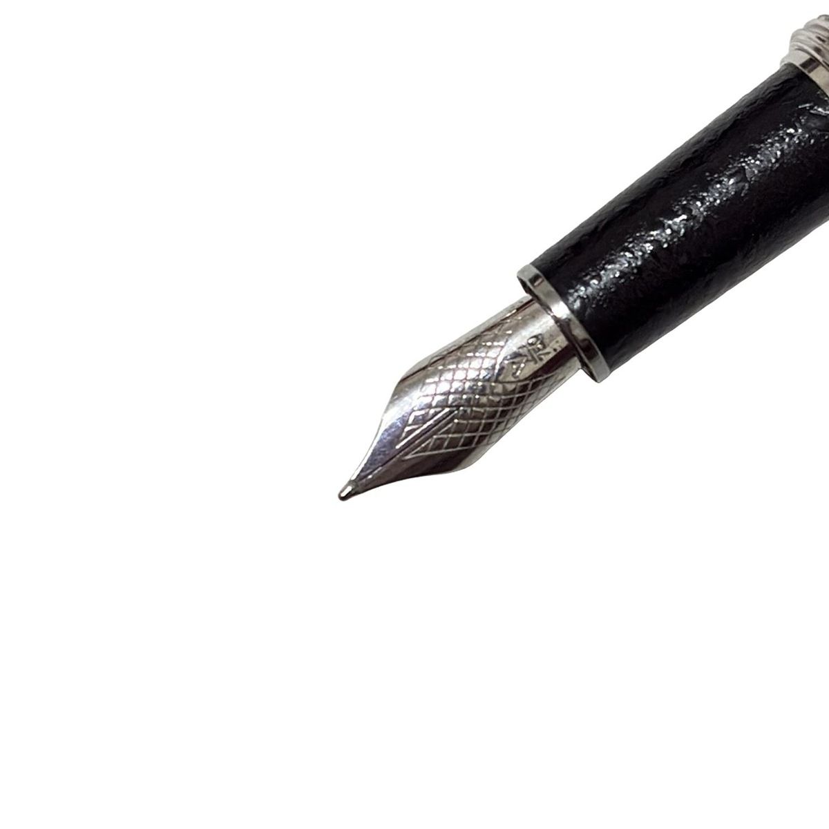 ルイヴィトン　万年筆　ドックレザー LOUIS VUITTON(ルイヴィトン) 万年筆美品 ドック・キュイール シルバー