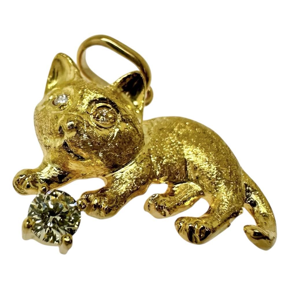 ネコモチーフ イエローダイヤモンド 0.16ct ダイヤモンド 計0.01ct