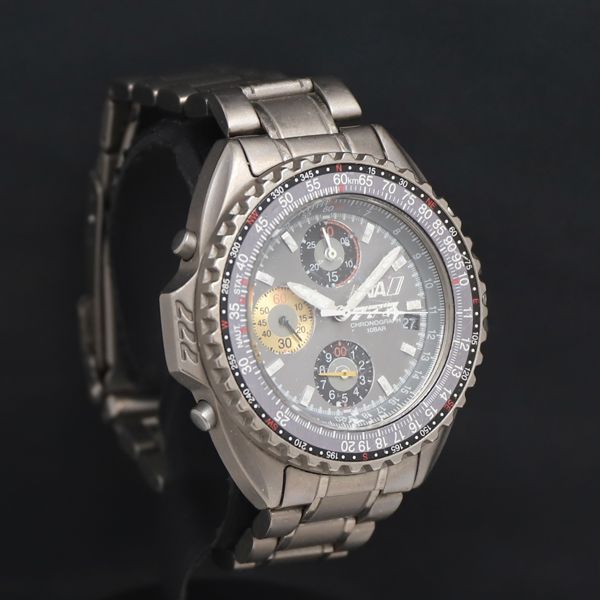 QZ ANA 777 グレー文字盤 クロノ デイト レディース腕時計 2000000 NSK