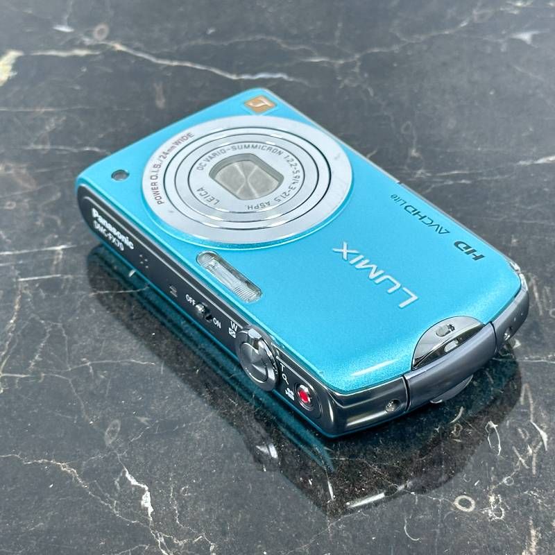 Panasonic LUMIX DMC-FX70 フローラルブルー コンパクトデジタルカメラ