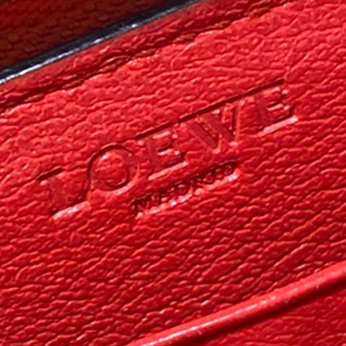 LOEWE(ロエベ) 長財布 - レッド ラウンドファスナー レザー - メルカリ